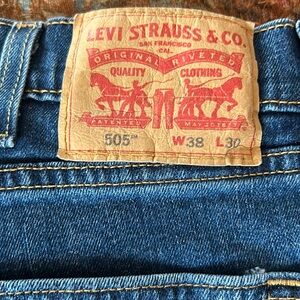 Levi jeans. 505’s from late 90’s. Zip fly, original red tag. Blue, no holes.
